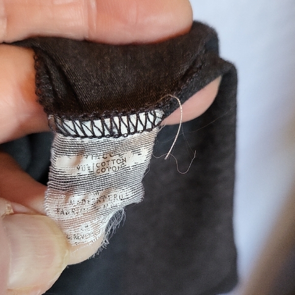 Vince Gray Long Sleeve Top - Picture 3 of 5